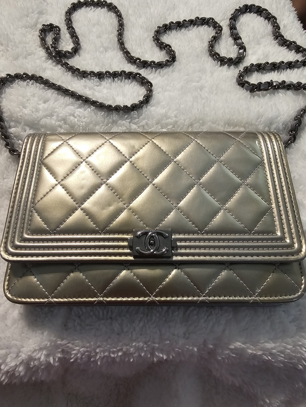 CHANEL LE BOY Wallet On Chain